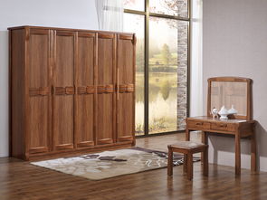 華翠家具 打造金質品牌,樹立行業(yè)標桿