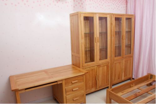 有哪些適合年輕人家中擺放的實木家具