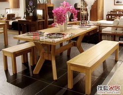 我跟老公精心挑選的實(shí)木家具很不錯(cuò)的哦